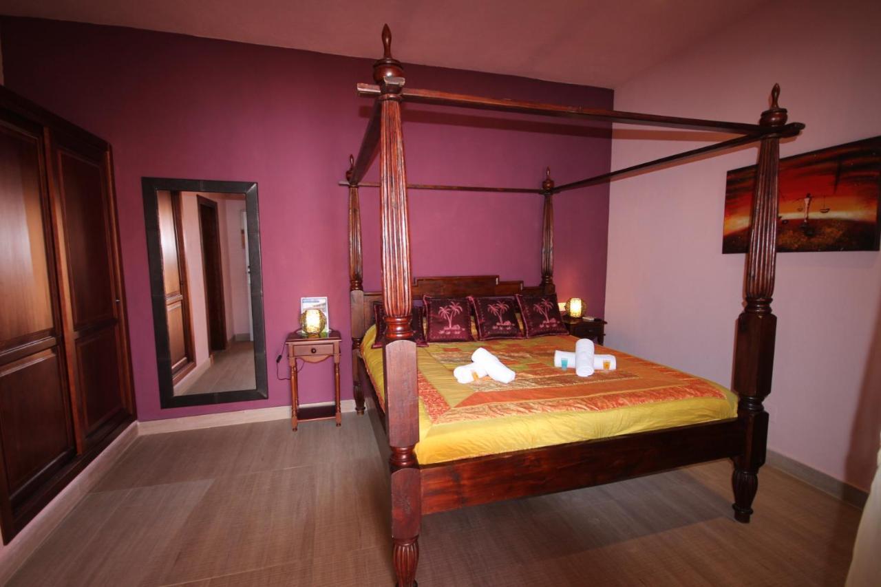 Hotel Copacabana Tarifa Beach Eksteriør bilde